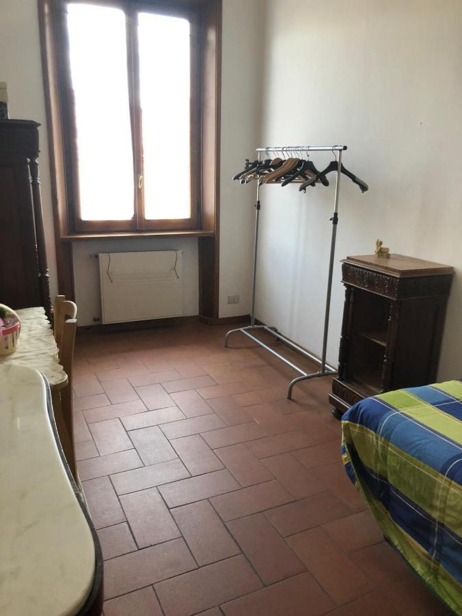 Solo Traveller Bedroom In Homestays City Center Florence Exterior photo